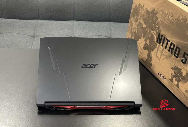 Red Laptop.Acer Nitro 5 Gaming AN515 57 54MV i5 11400H