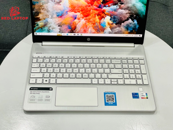 Red Laptop.Laptop Hp 15 DY2093DX i5 1135G7.jpg