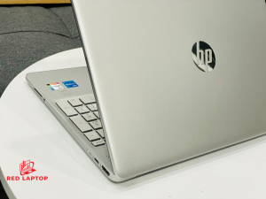 RedLaptop Hp 15 DY2093DX i5 1135G7.jpg