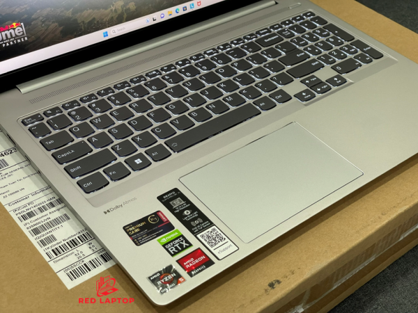 RED LAPTOP Lenovo Ideapad 5 Pro 16ARH7 R5 6600HS RTX 3050.jpg