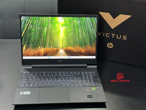 Red laptop HP VICTUS 16 e1107AX 7C140PA R5 6600H.jpg