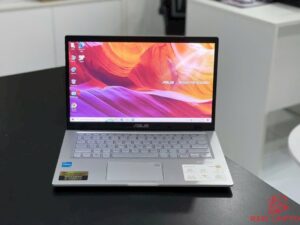 Red laptop Asus VivoBook X415EA i5 1135G7