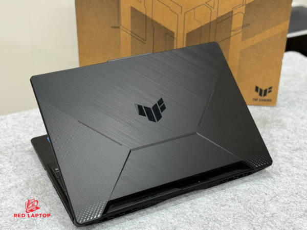 Red laptop. Asus TUF Gaming FX506HC HN949W.jpg
