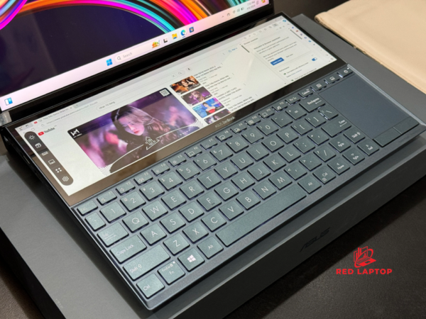 Red laptop.Asus ZenBook Duo UX481F i5 10210U.jpg