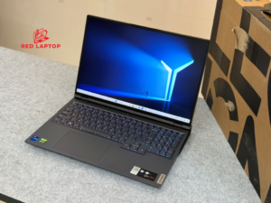 Red Laptop.Lenovo Legion 5 Pro 16IAH7.jpg