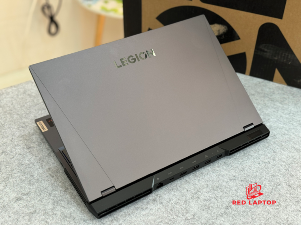 Red Laptop Laptop Lenovo Legion 5 Pro 16IAH7.jpg