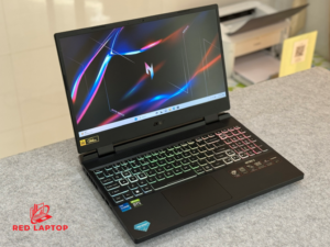Red laptop laptop Acer Nitro 5 Tiger AN515 58 52SP.jpg