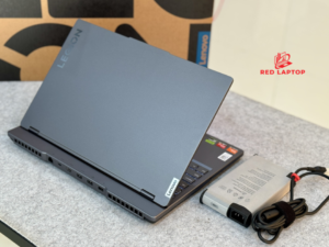 Red laptop laptop Lenovo Legion 5 R7000 APH9 R7 7840H.jpg