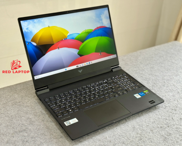Red laptop.HP VICTUS 15 fa0115TX.jpg