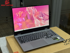 Red laptop Laptop Lenovo LOQ 15ARP9 R7 7435HS.jpg