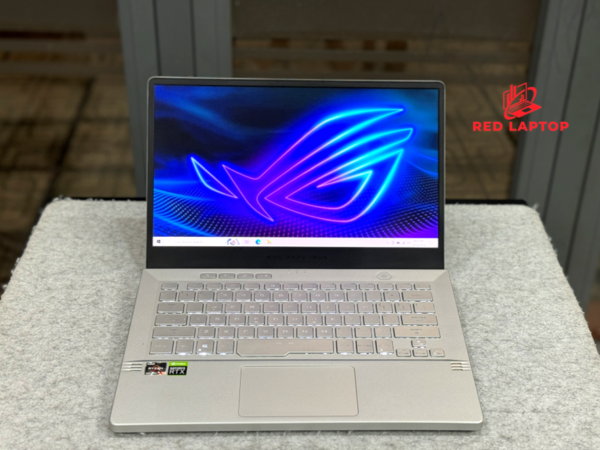 Red laptop Asus ROG Zephyrus G14 GA401QM 1.jpg