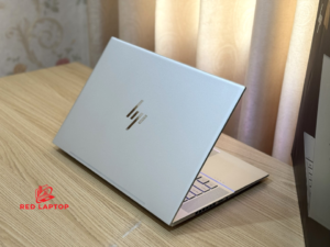 Red laptop HP Envy 16 h0033TX Core i9 12900H.jpg 1