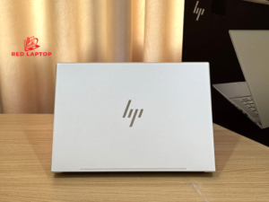Red laptop.HP Envy 16 h0033TX Core i9 12900H.jpg