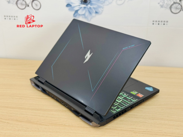 Red laptop laptop Acer Nitro 16 Phoenix AN16 41 R50Z.jpg
