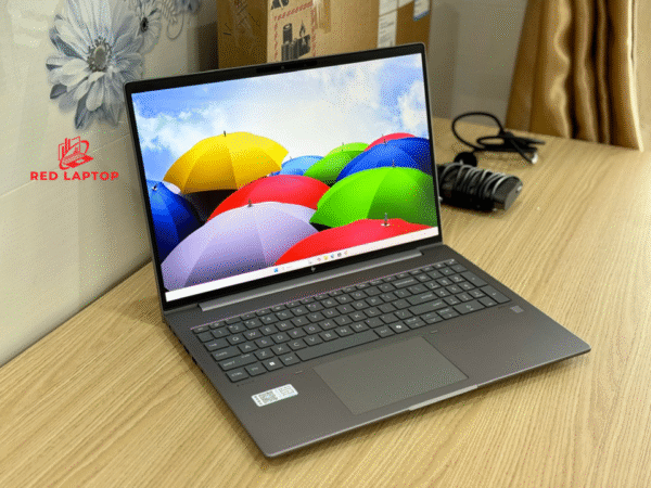 Red laptop HP ZBook Power G11 AMD Ryzen 7 8845HS.jpg 1
