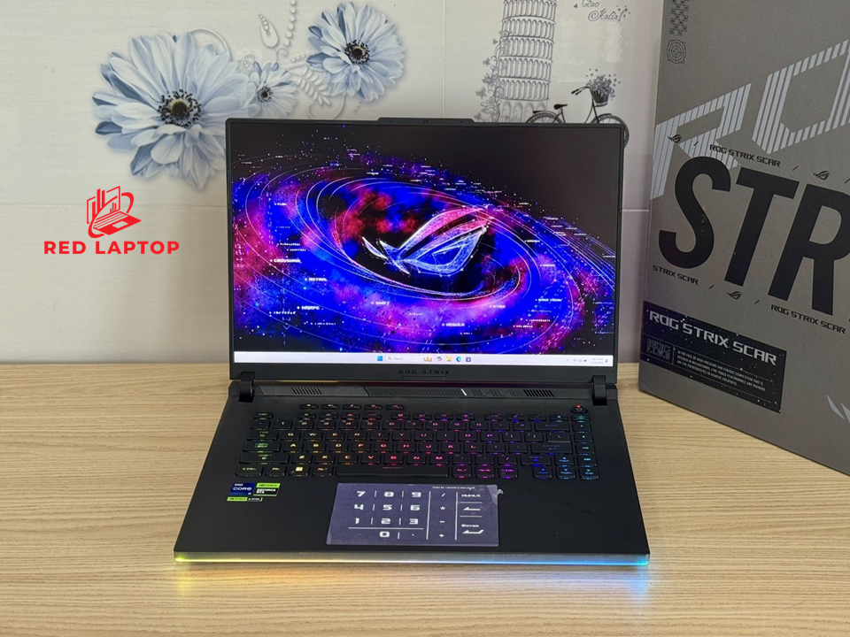 Red laptop Asus ROG Strix SCAR 16 G634JZ N4029W.jpg