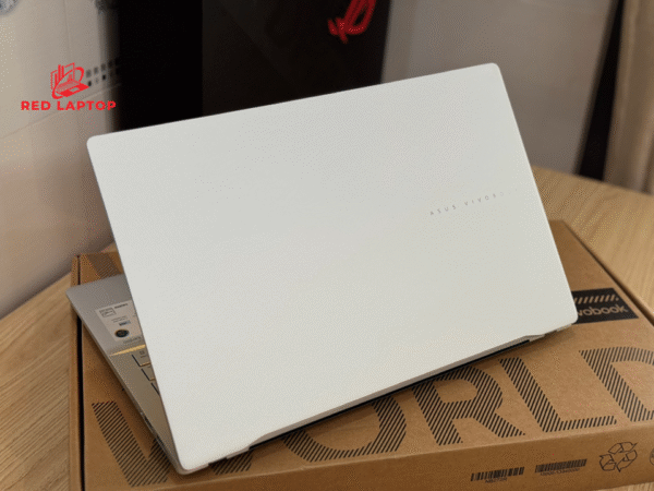 Red laptop Asus Vivobook OLED S15 S5507QA MA089WS.jpg