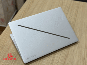 Red laptop.Asus ROG Zephyrus G16 GA605WV Ryzen AI 9 HX 370